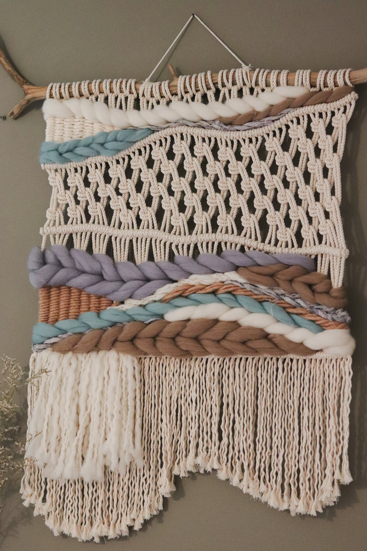 Ocean Waves Macraweave